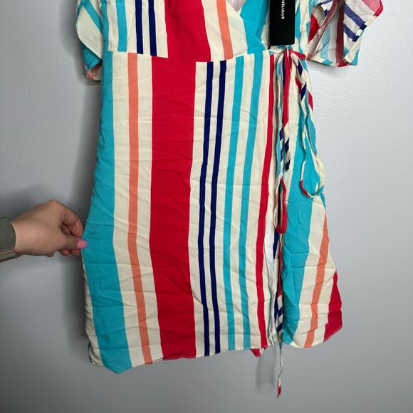 Lulu’s Women’s‎ Caliente Multi Striped Off-the-Shoulder Wrap Dress Size M NWT - Picture 6 of 10
